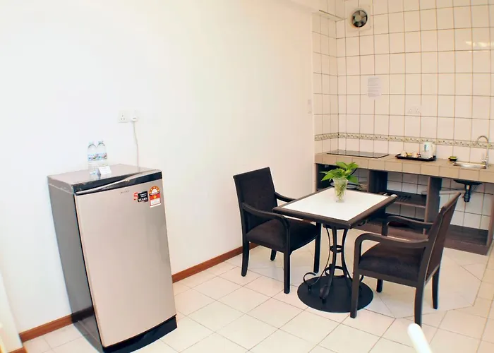 Promenade Service Apartment