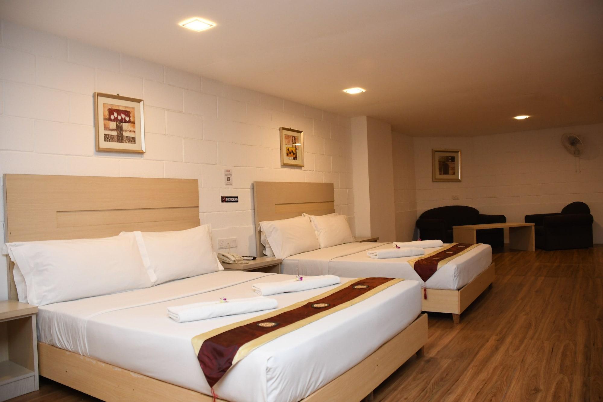 Aparthotel Promenade Service 2*