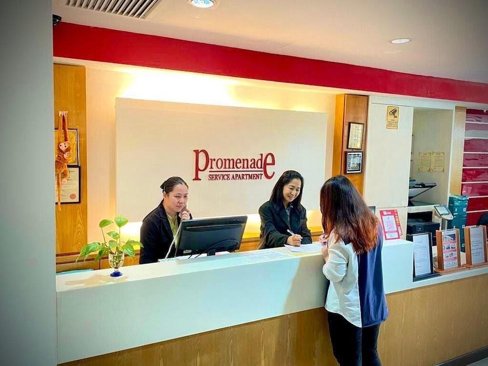 Promenade Service 2*