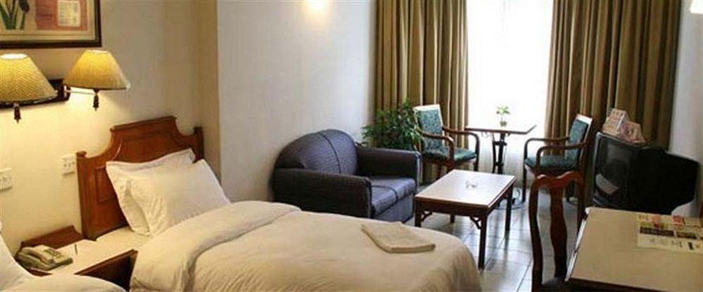 Promenade Service Aparthotel 2*